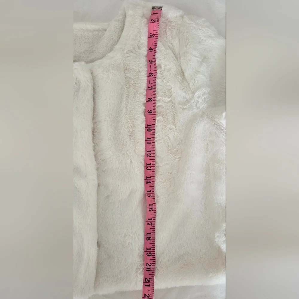 Adrianna Papell Ivory 3/4 Sleeve Fur Jacket - Picture 10 of 10